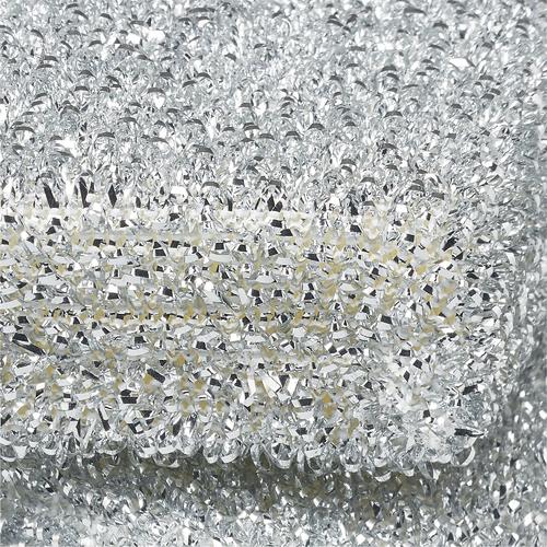 Powerful scratch-free cleaning