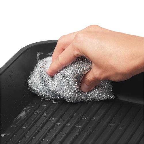 Powerful scratch-free cleaning